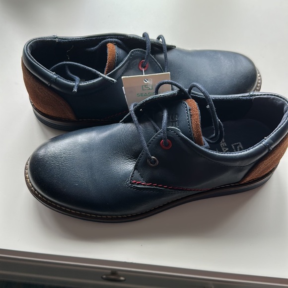Brand new shoes for boys leather with laces seaside made in Portugal - Picture 6 of 7